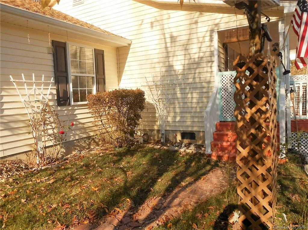 72 Meghan Lane #32 - Photo 3