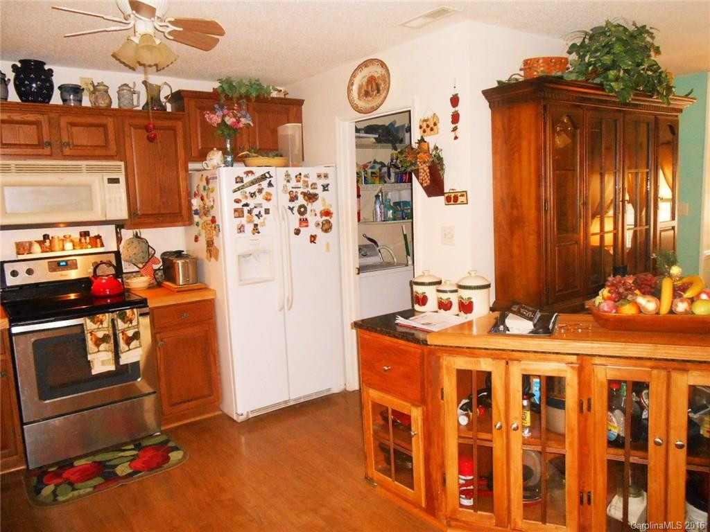 72 Meghan Lane #32 - Photo 8
