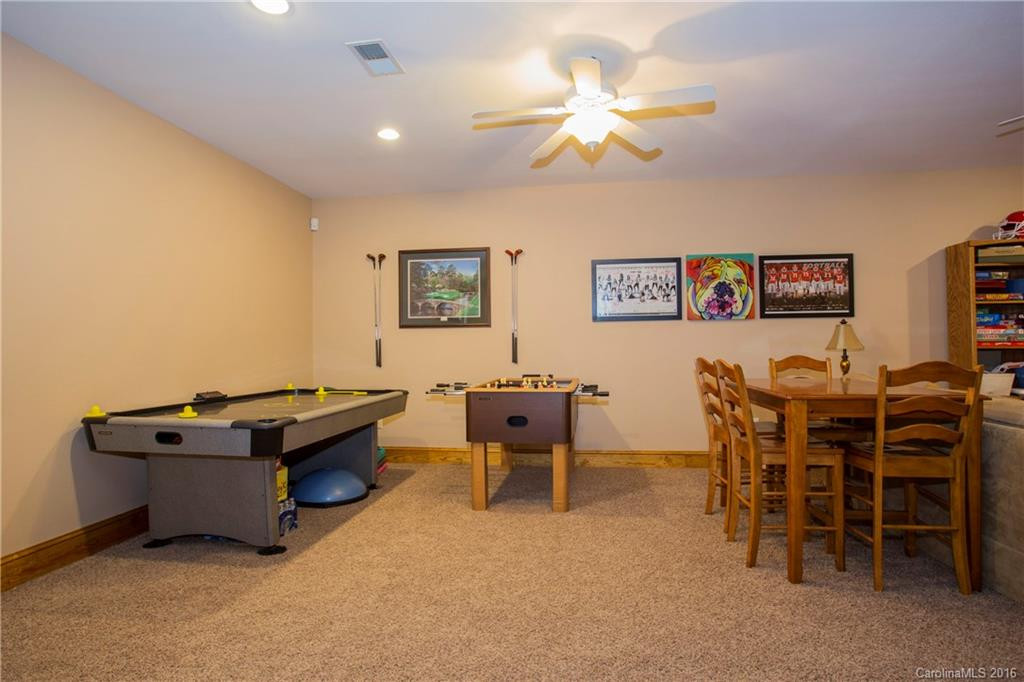 19 Lake Avenue - Photo 16
