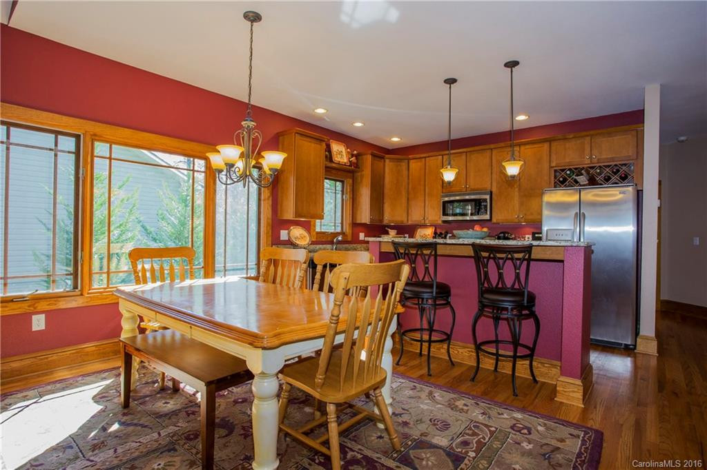 19 Lake Avenue - Photo 6