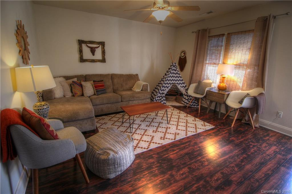 21 English Ivy Road #Lot 10 - Photo 3