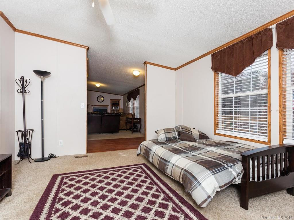 18 Evelyn Acres Drive - Photo 13