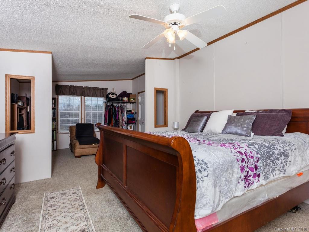 18 Evelyn Acres Drive - Photo 14