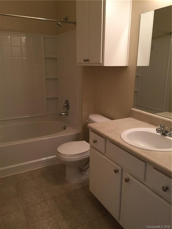 100 Vista Lake Drive #303 - Photo 11