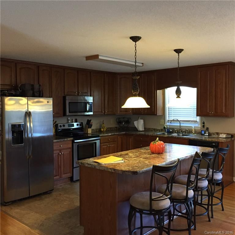 406 Toney Road - Photo 3