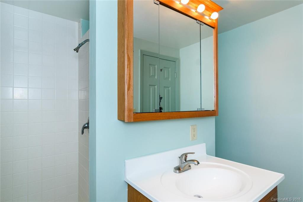 28 Rhododendron Drive #5 - Photo 23