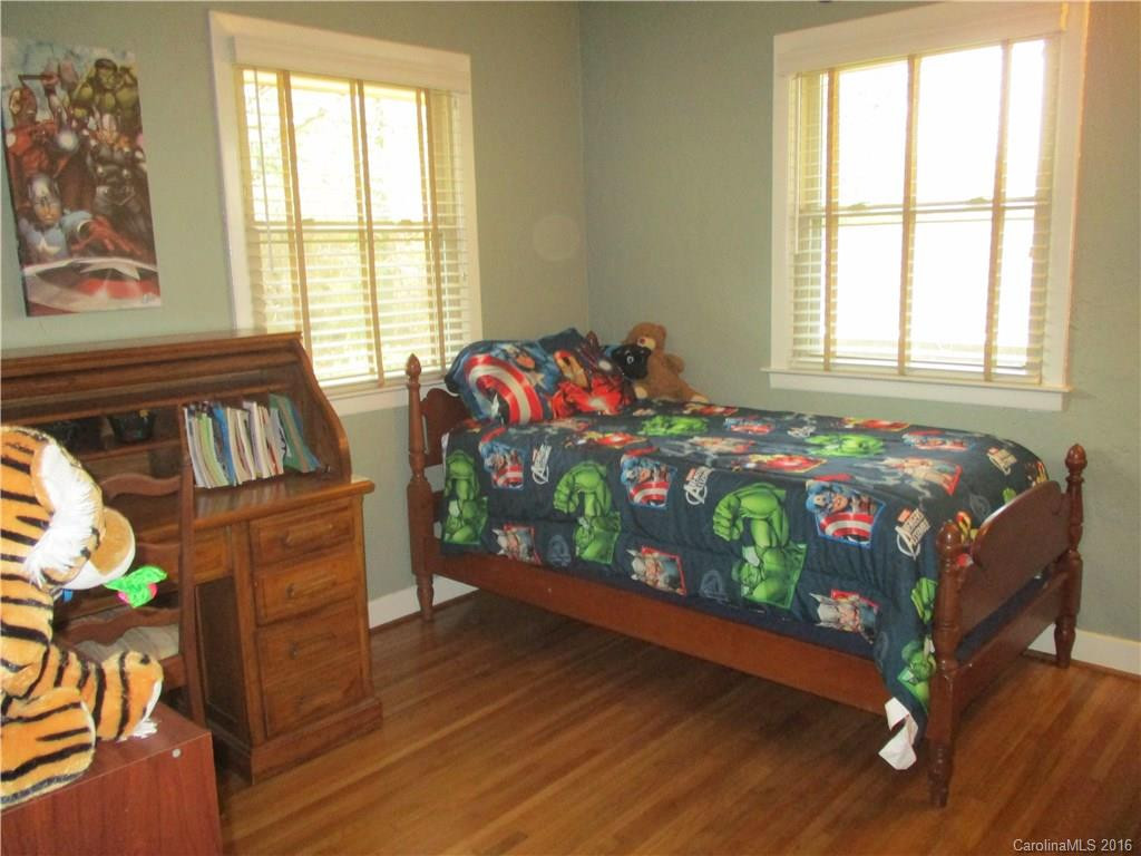 1733 Clairmont Drive - Photo 14