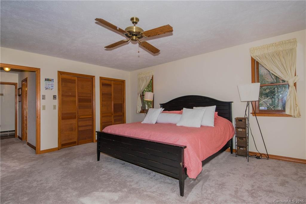 134 Countryside Drive - Photo 17