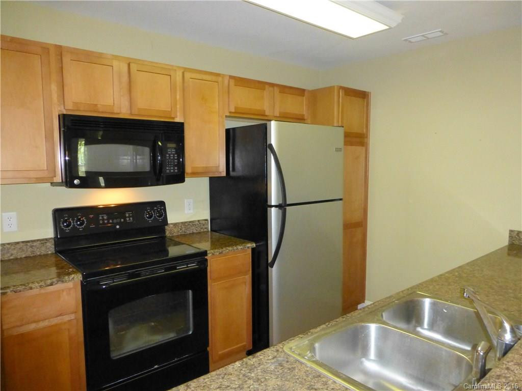 43 Foxden Drive ##202 - Photo 5