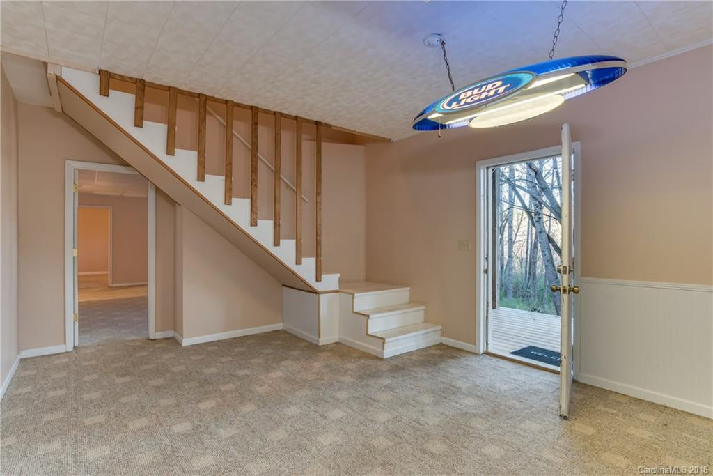 429 Hunters Glen Lane - Photo 16