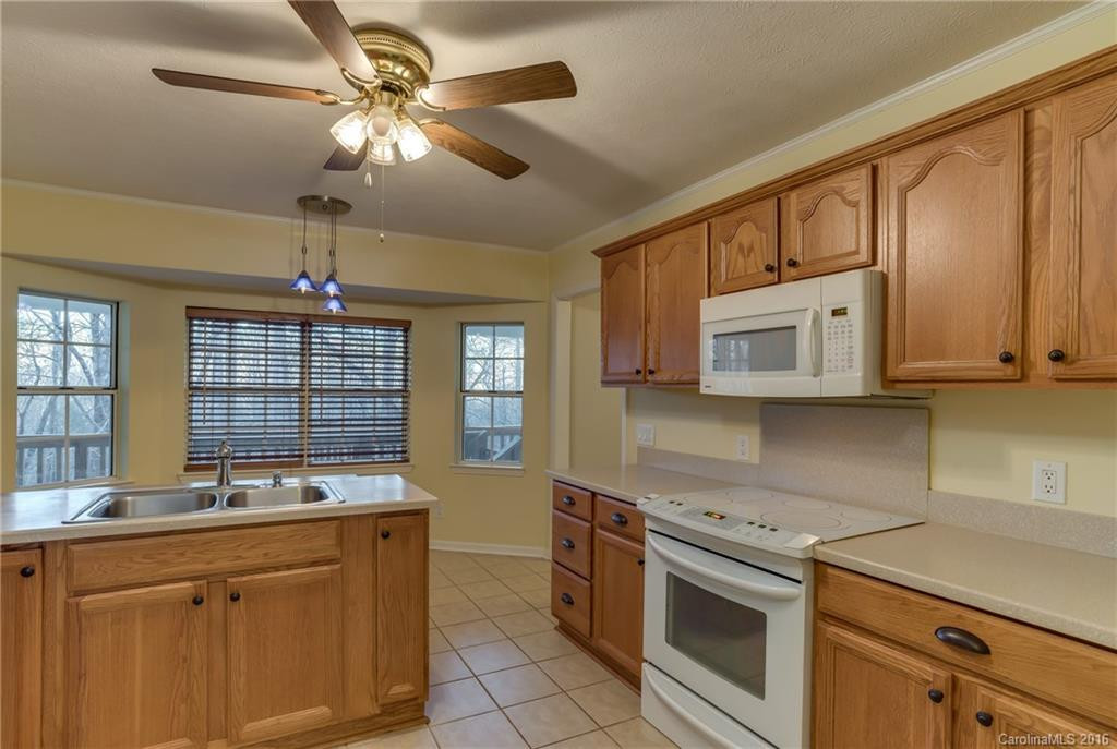 429 Hunters Glen Lane - Photo 6