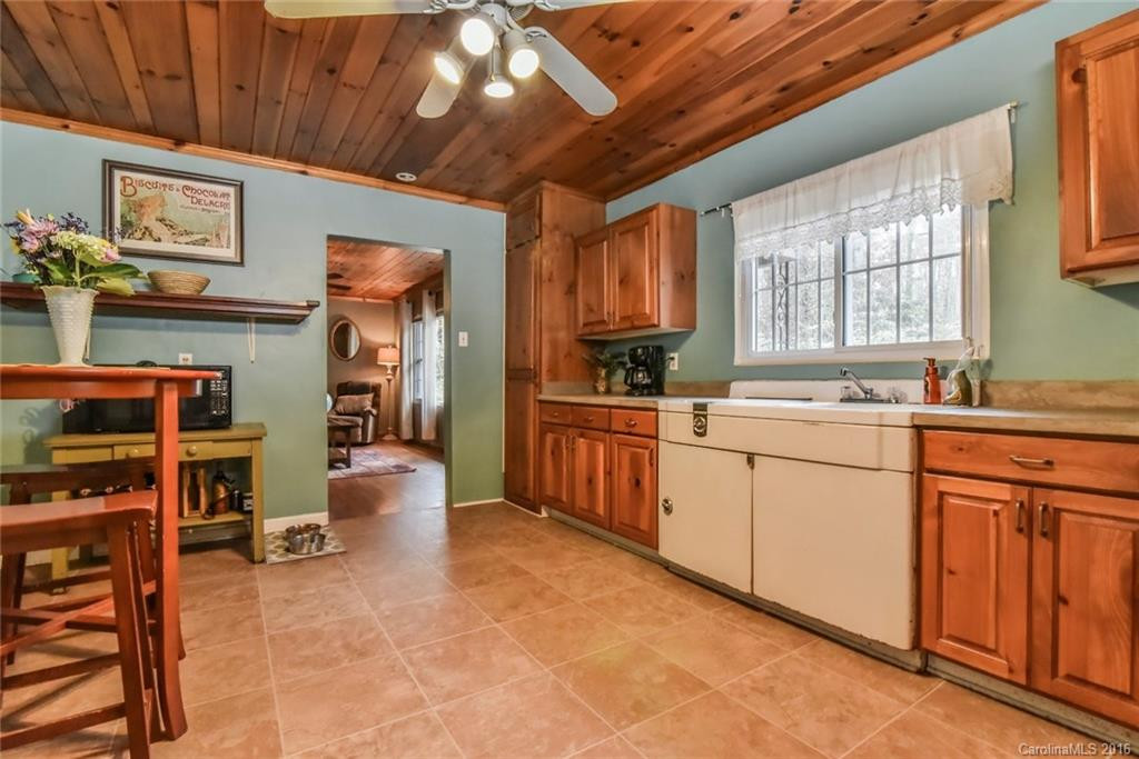 76 Tupper Road - Photo 8