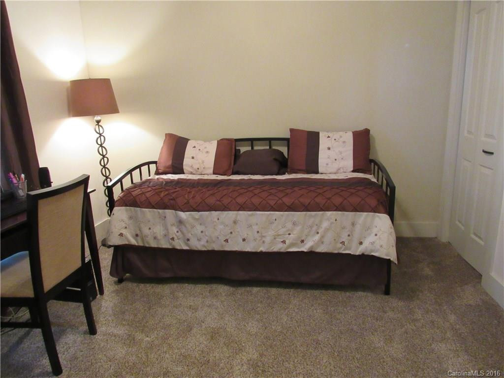 67 White Oak Road - Photo 5