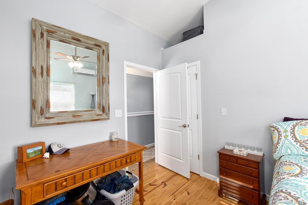 418 State Street - Photo 13