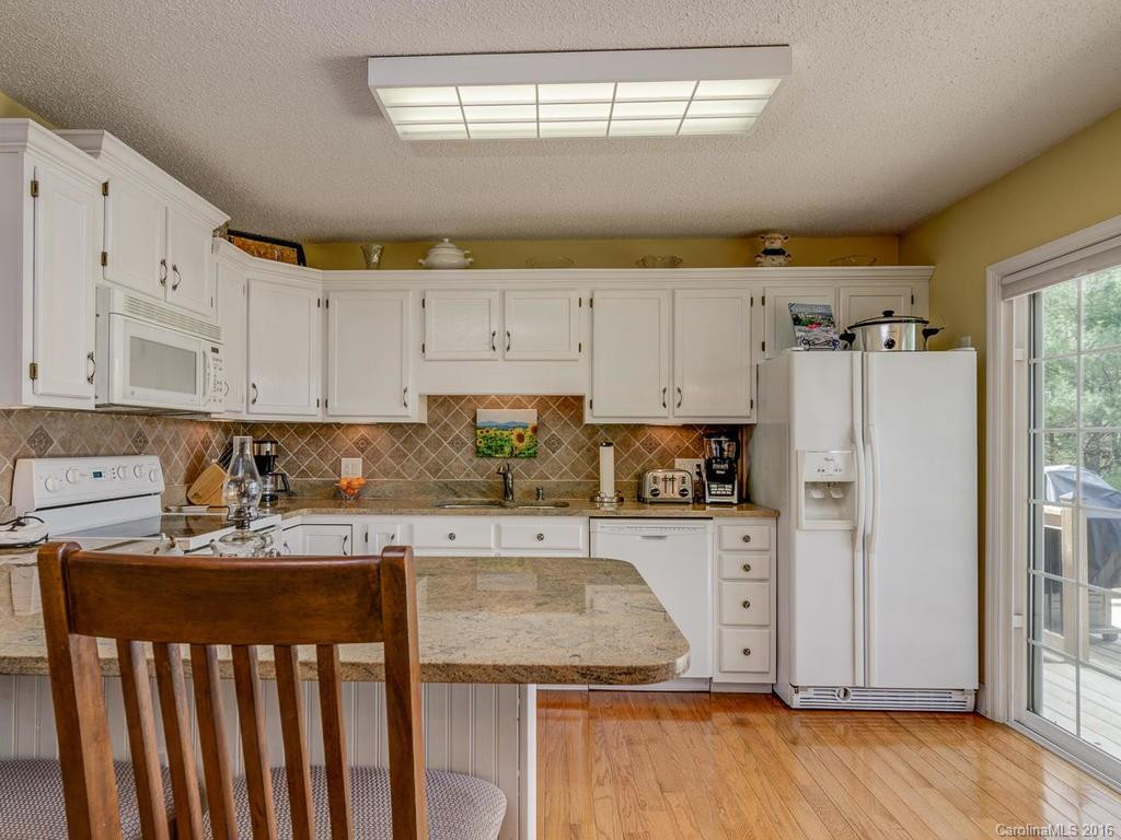 223 Ferguson Drive - Photo 12