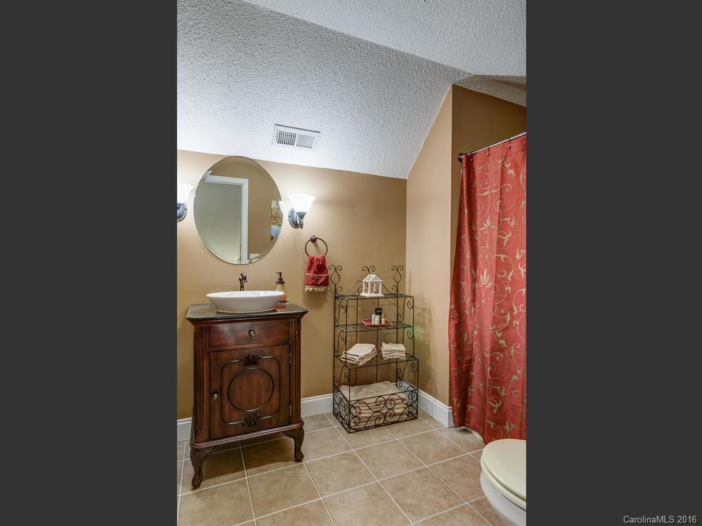 223 Ferguson Drive - Photo 15