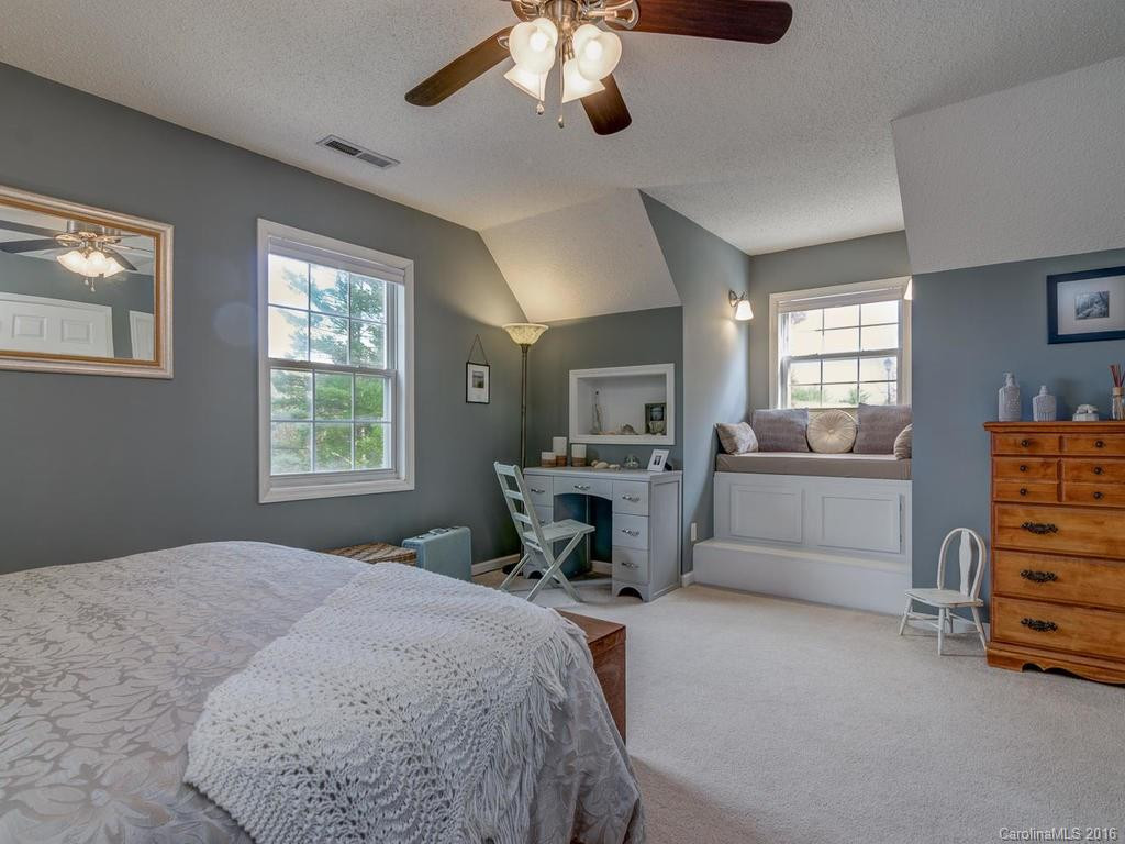 223 Ferguson Drive - Photo 16