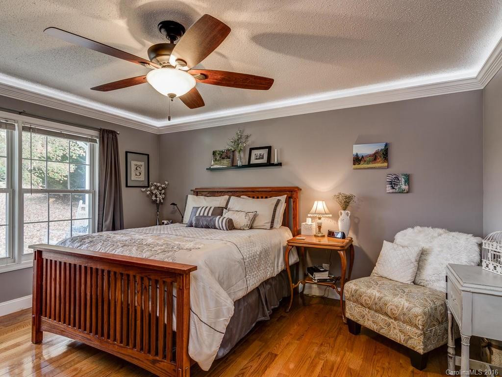 223 Ferguson Drive - Photo 17