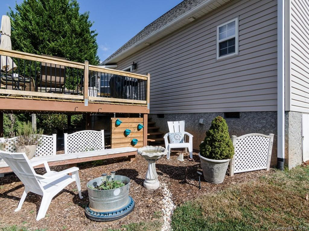 223 Ferguson Drive - Photo 22