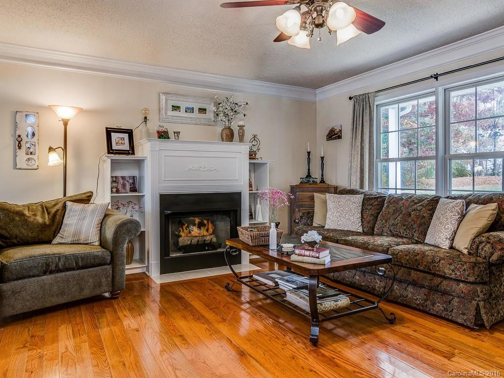 223 Ferguson Drive - Photo 6