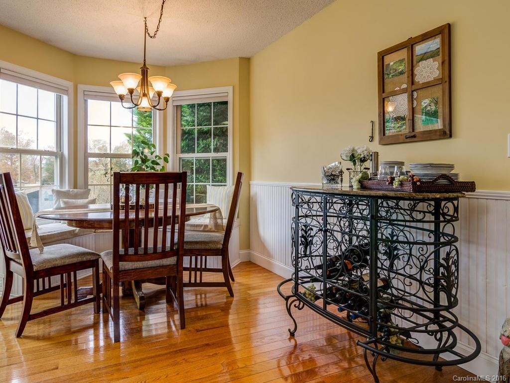 223 Ferguson Drive - Photo 10