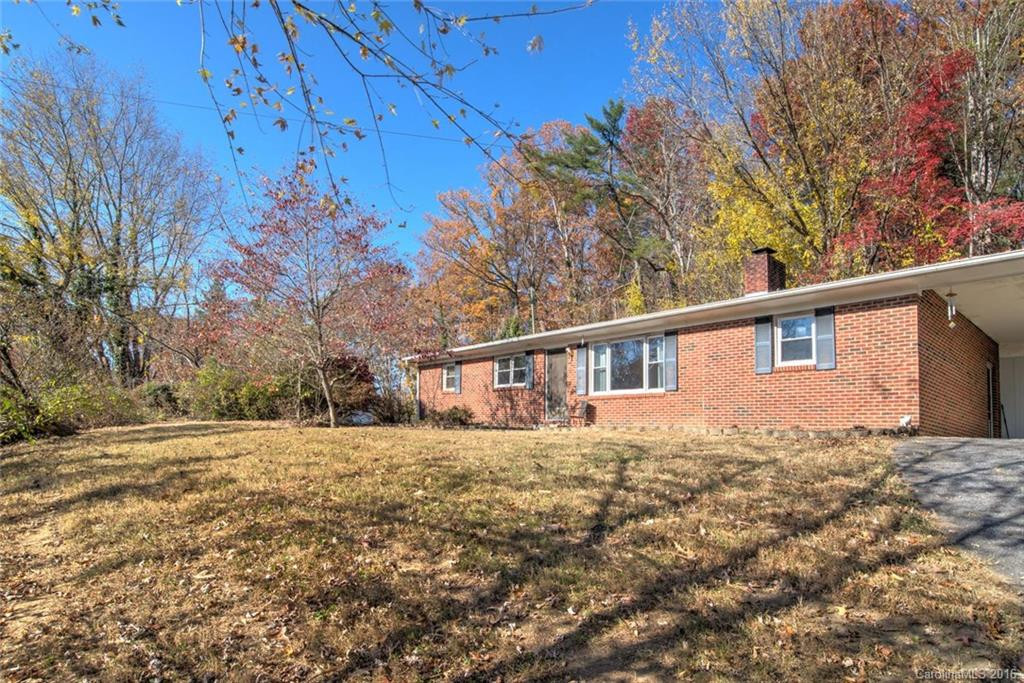 224 Lyndhurst Drive - Photo 2