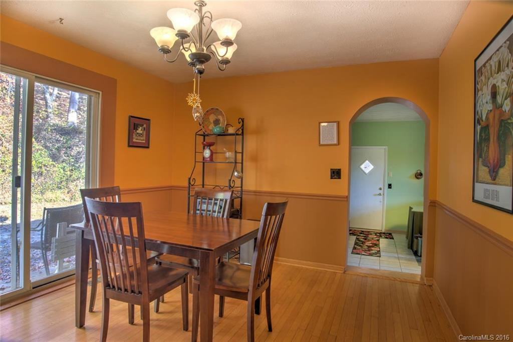 224 Lyndhurst Drive - Photo 10