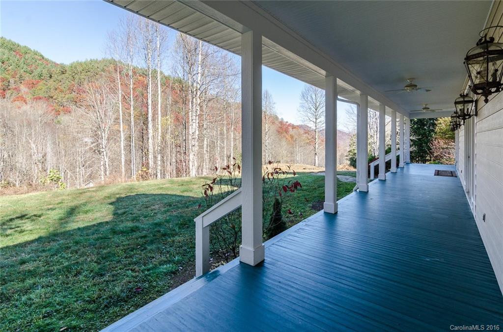 512 Cove Creek Road - Photo 2