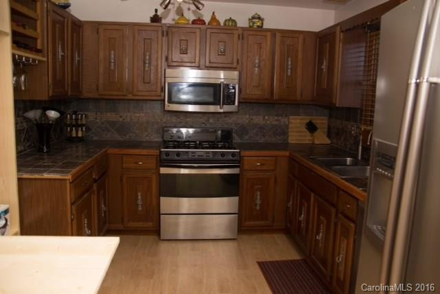 805 Leisure Lane - Photo 11
