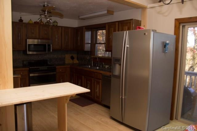 805 Leisure Lane - Photo 12
