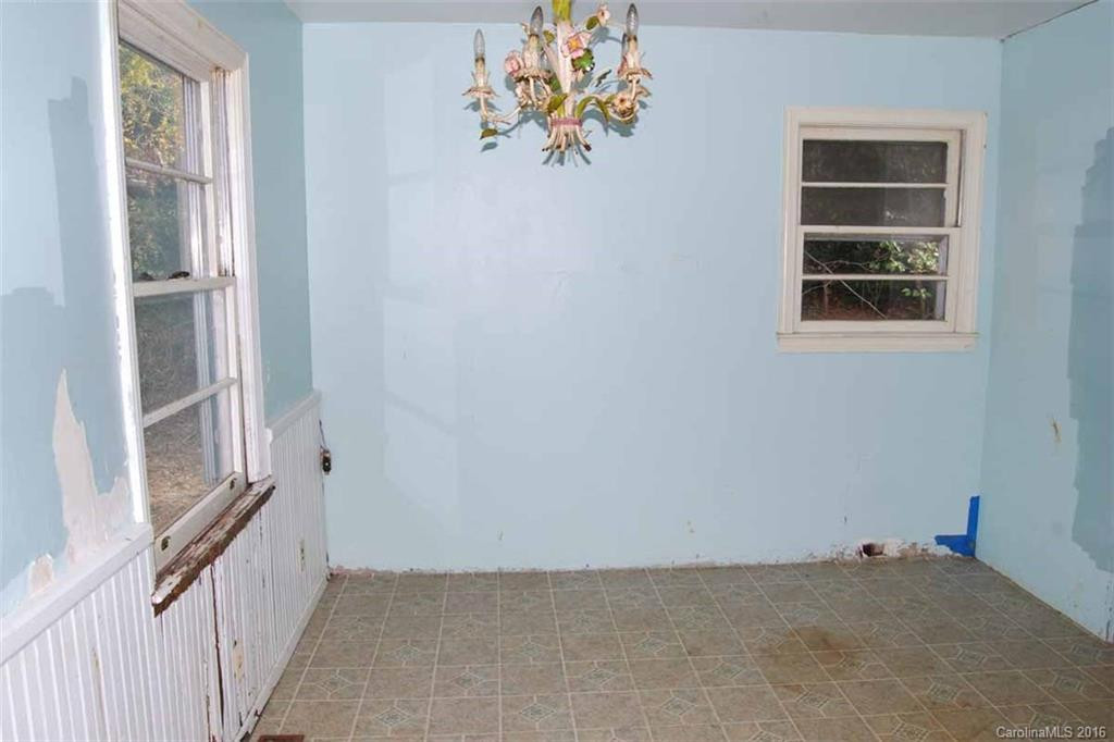 34 Hamilton Drive - Photo 6