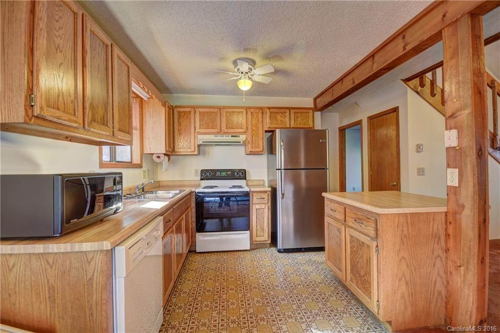 27 Gail Drive #9 - Photo 13