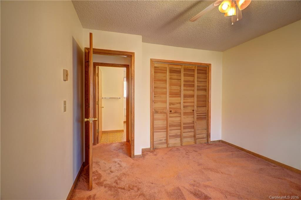 27 Gail Drive #9 - Photo 16