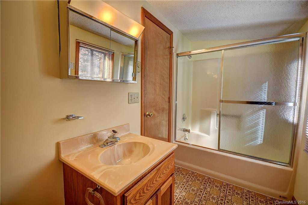27 Gail Drive #9 - Photo 20
