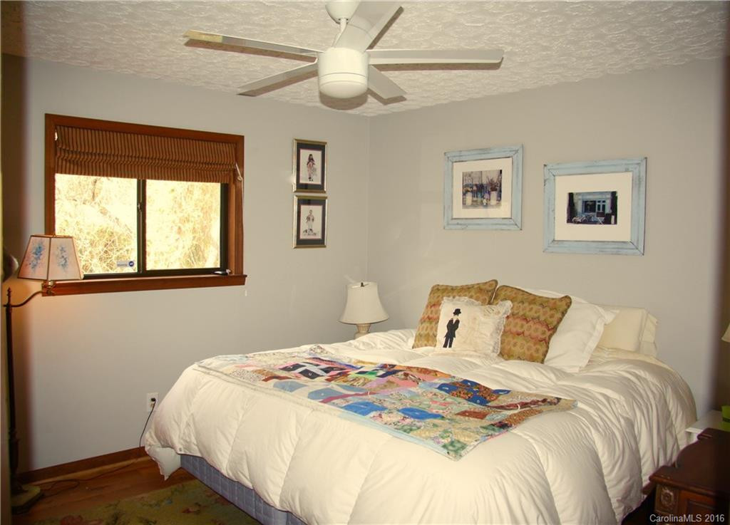 20 Trinity Chapel Road - Photo 11