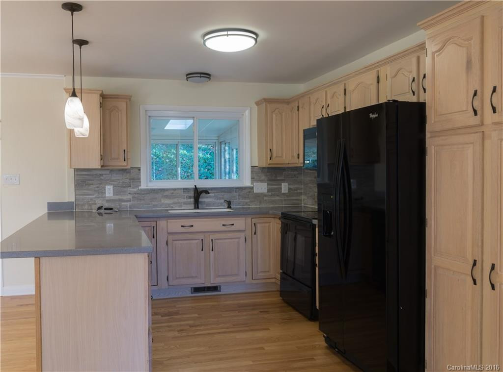 10 Baird Mountain Road - Photo 4