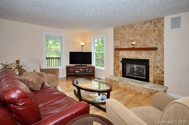 22 Mayapple Lane - Photo 2
