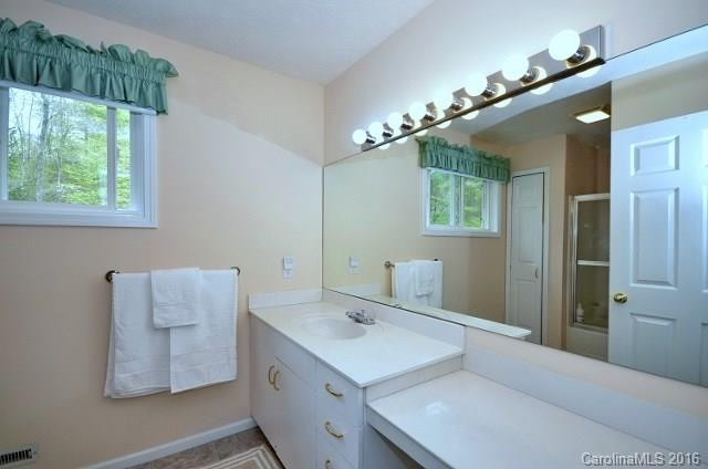22 Mayapple Lane - Photo 14