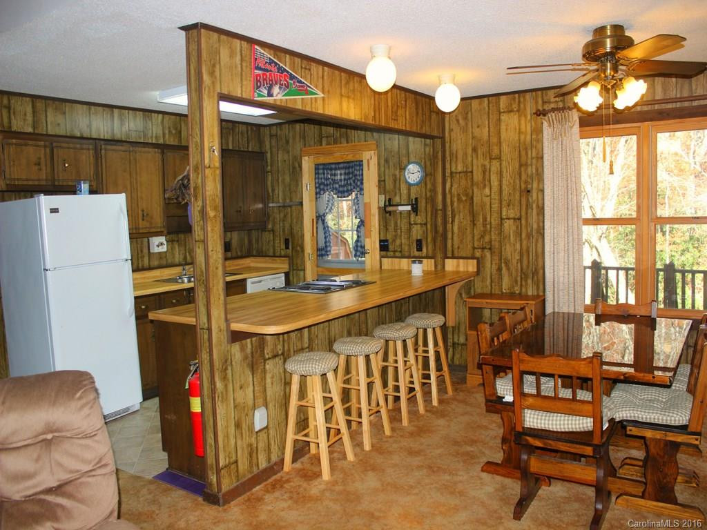 560 Mashstomp Road - Photo 2
