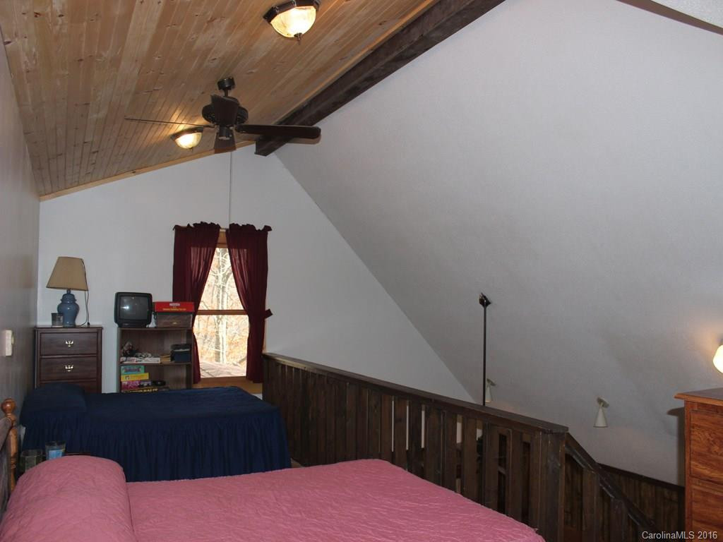 560 Mashstomp Road - Photo 9