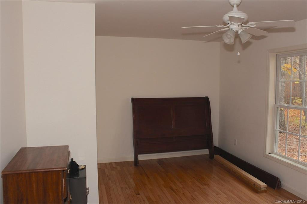 138 Hamilton Park - Photo 17