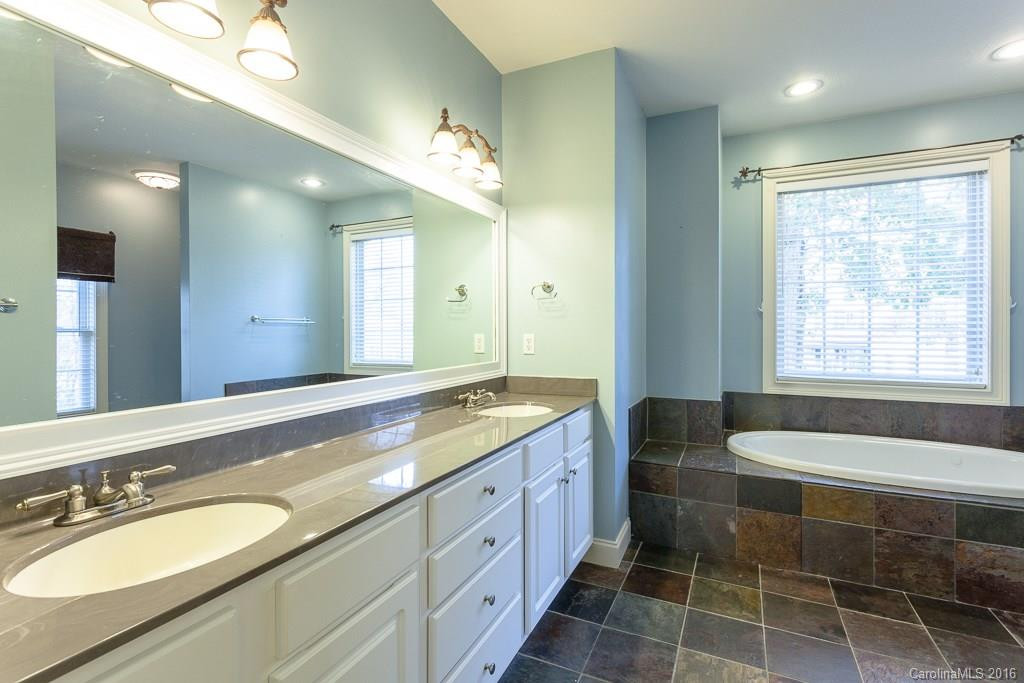 7 Helen Holcombe Way #37 - Photo 6