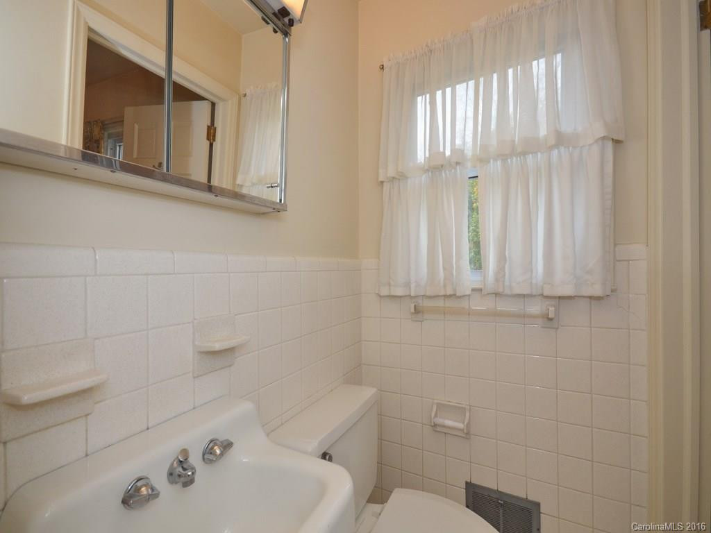 6 Crestwood Lane - Photo 12