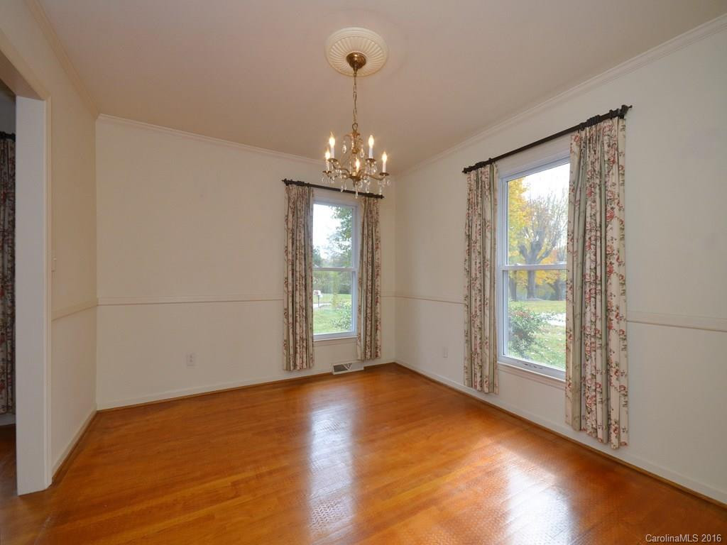 6 Crestwood Lane - Photo 6