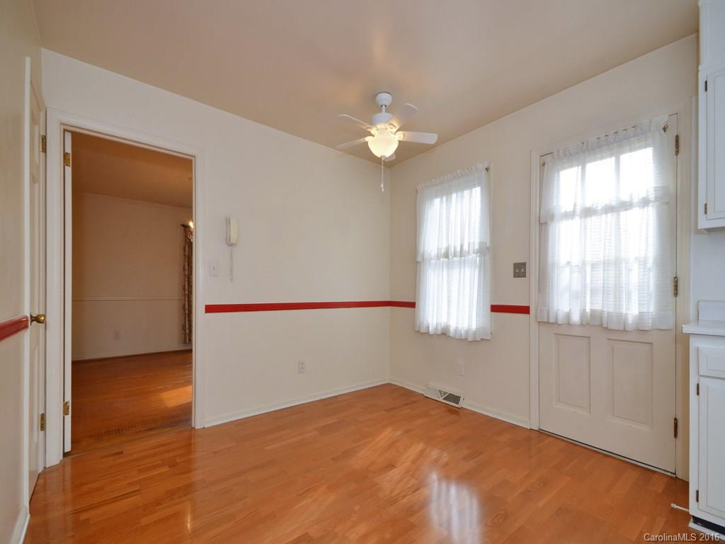 6 Crestwood Lane - Photo 7