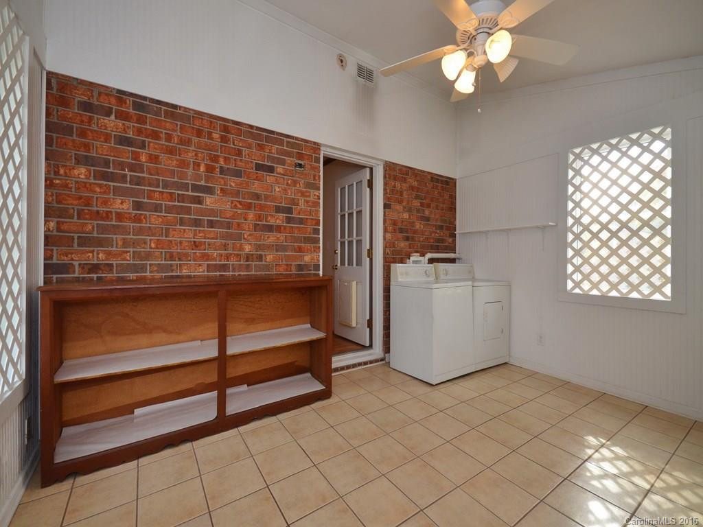 6 Crestwood Lane - Photo 8