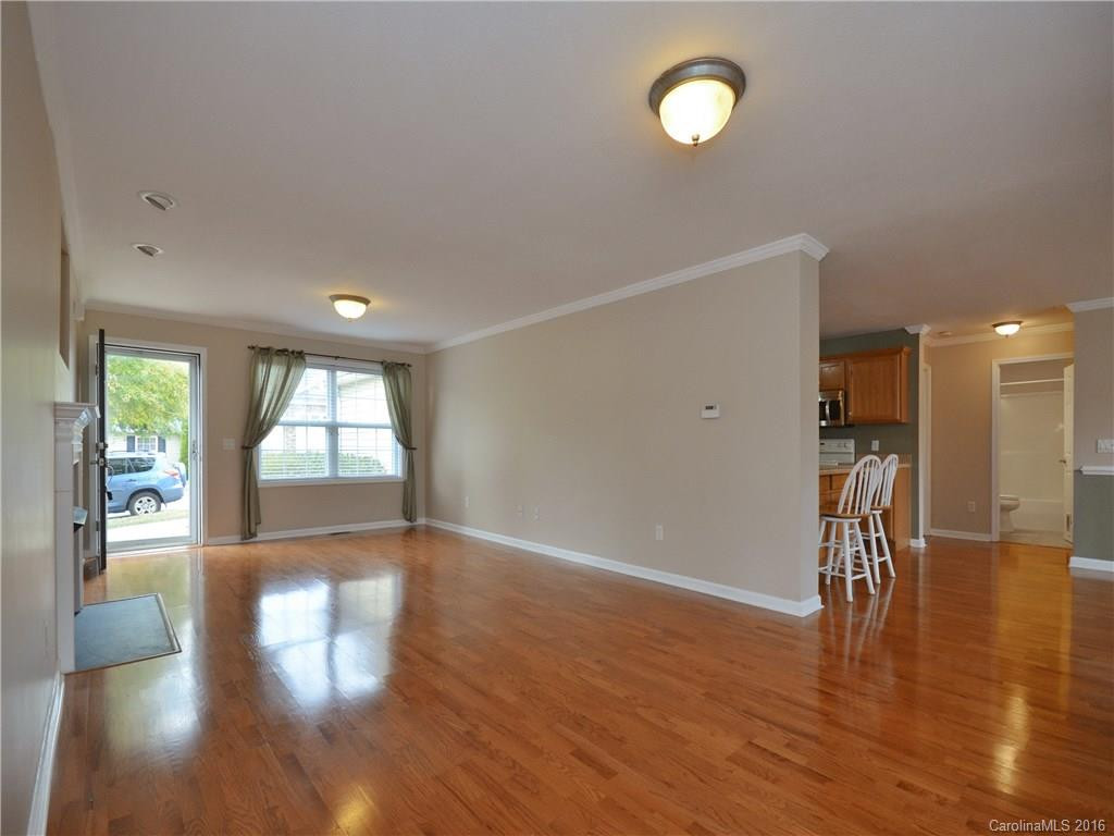 16 Kirby Road - Photo 3
