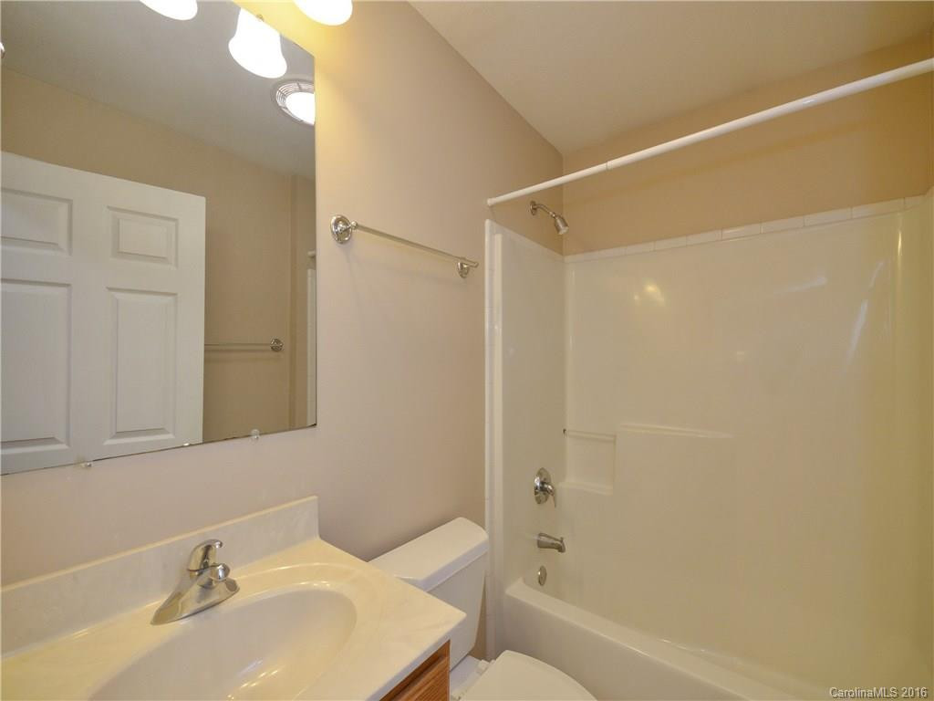 16 Kirby Road - Photo 8