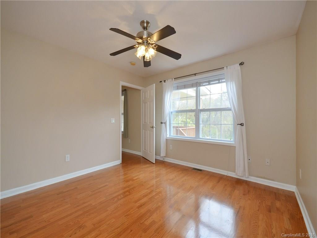 16 Kirby Road - Photo 9