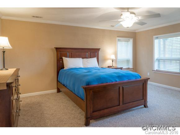 359 Stewart Drive - Photo 14